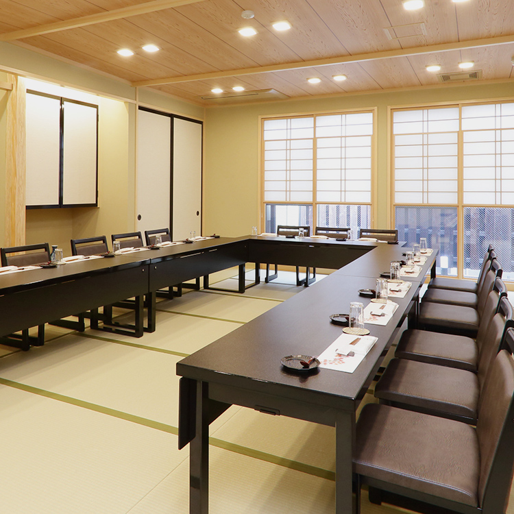 真心の一膳に和みのひとときを 四季の風に味を託して